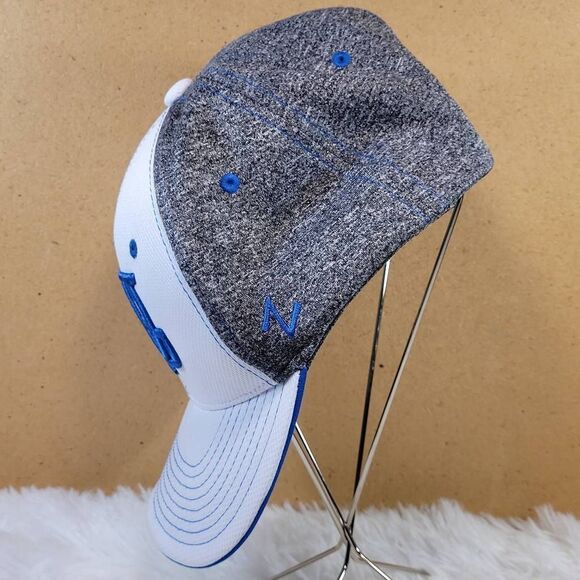 Zephyr Men's St. Paul Saints White Grey Blue Fitted Back Baseball Cap Size M/L - Picture 3 of 5